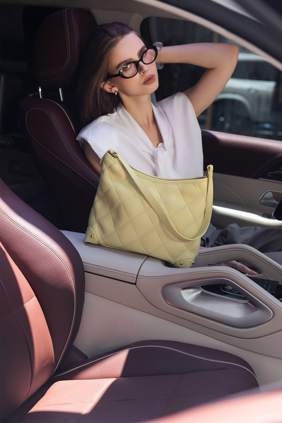 POISE BAG